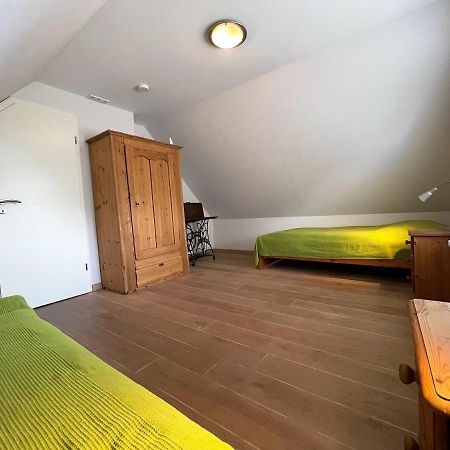Das Puppenhaus, Reetdach, Sauna, Kamin, Eingezaeunt, Badewanne, Haustiere Willkommen Emmelsbüll-Horsbüll Exterior foto